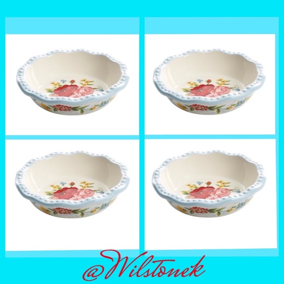 The Pioneer Woman Other - Set of 4 Pioneer Woman 5.5 Sweet Rose Mini Pie Pan, with Ruffled Edges